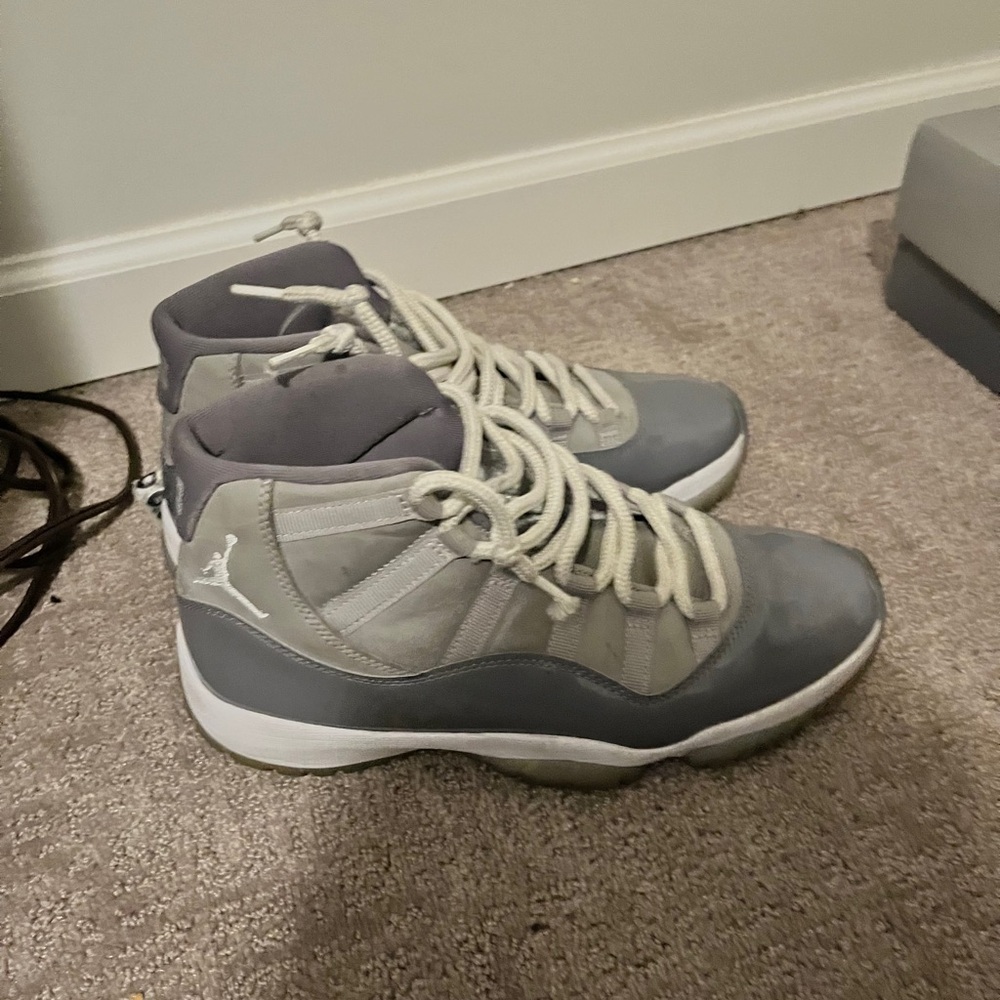 Jordan 11 Cool Grey